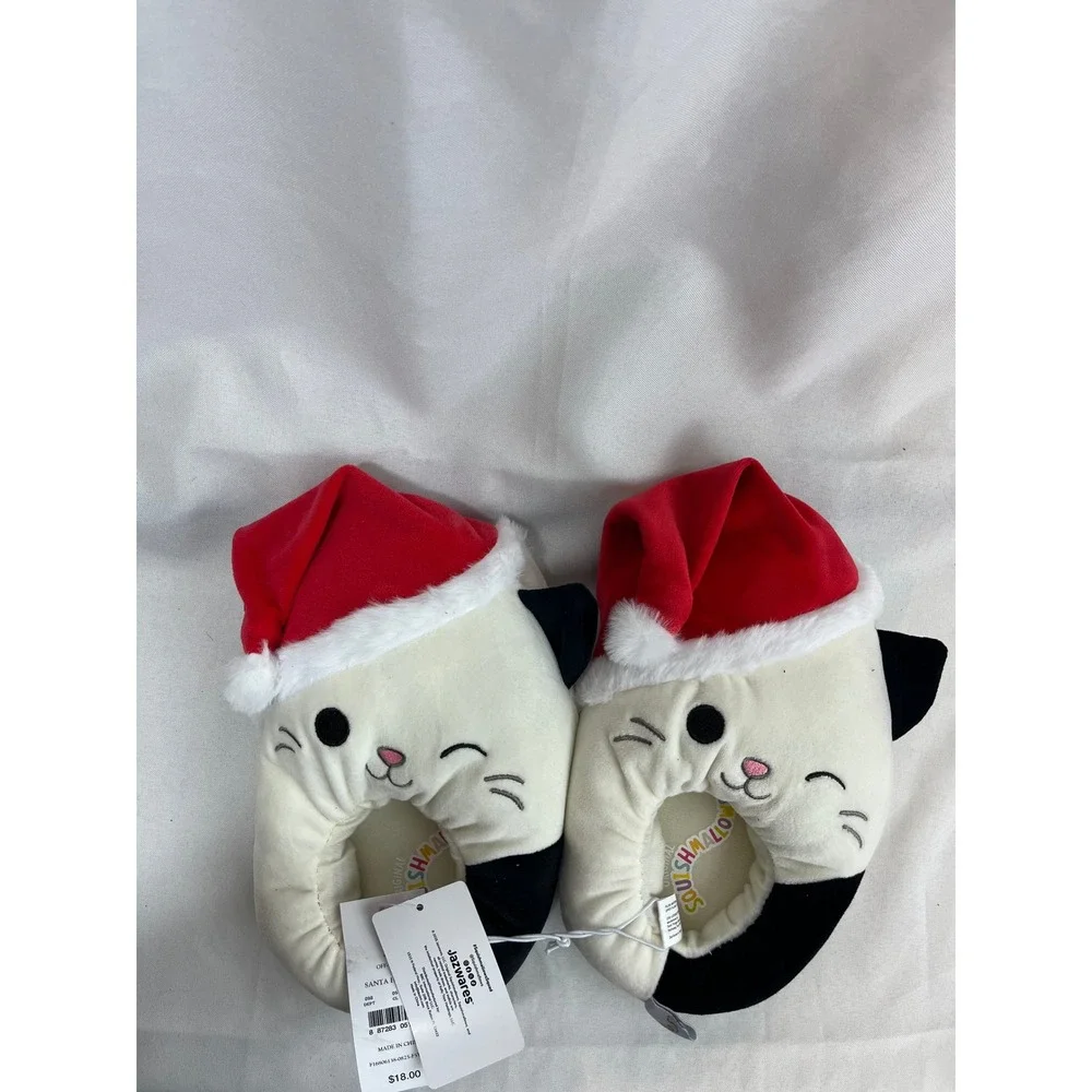 Squishmallows Santa Hat Cat Slippers‎ Off-White Christmas Holiday Size 2/3 NEW